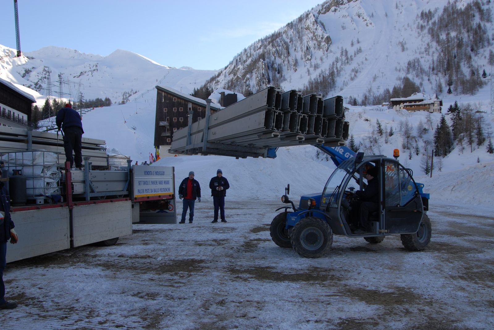 Costruzione Palaclan 00020
